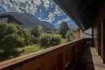 Balkon mit Bergblick